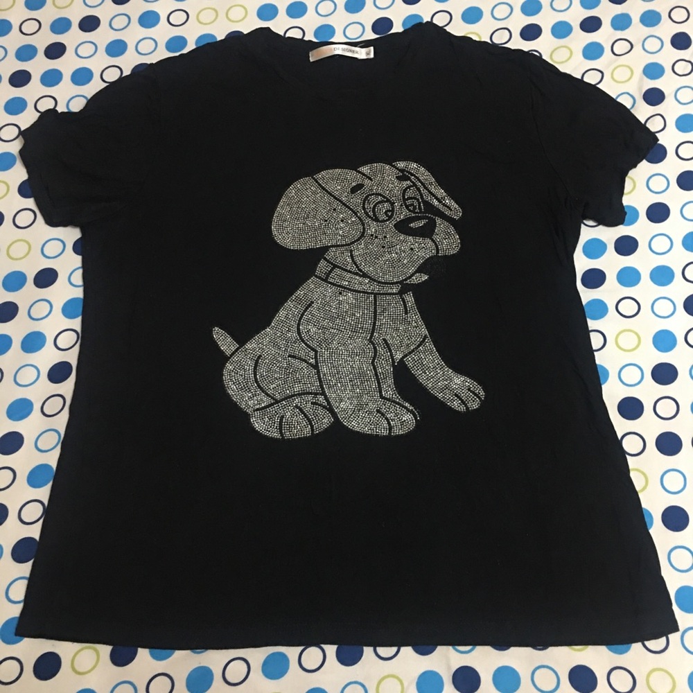 Black T-Shirt with Silver Rhinestone Dog Graphic Design